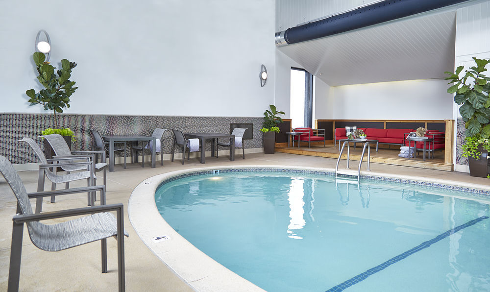 Renaissance St. Louis Airport Hotel Berkeley Экстерьер фото